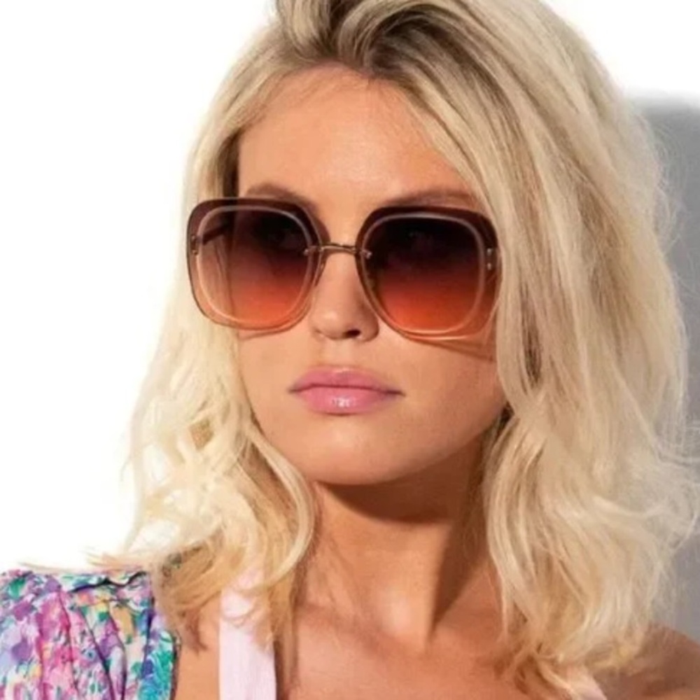 Pre-order! Excluded Dior Sunglasses, New 385